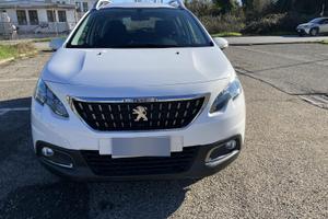 Peugeot 2008 pure tech 82 act