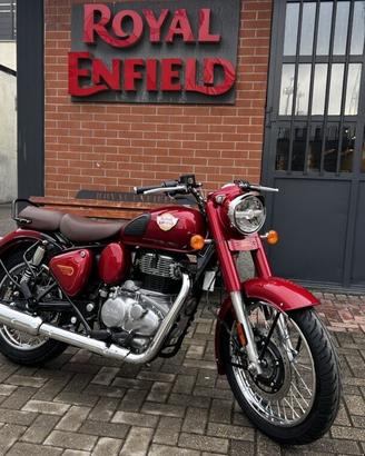 Royal Enfield Classic 350 Madras Red