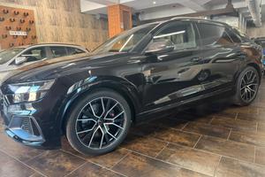 Audi Q8 SQ8 TFSI quattro tiptronic