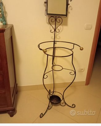 Antico lavabo da collezione