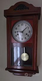 OROLOGIO A PENDOLO CON CARICA MANUALE