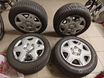 4 cerchi acciaio 14'' Wolksvagen con gomme da neve