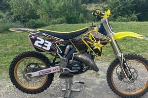 Suzuki rm 125