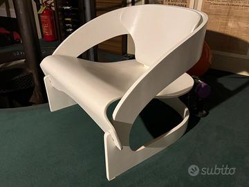 Poltroncina vintage design model 4801 Joe Colombo