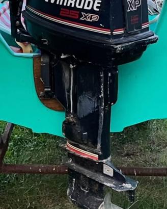 MOTORE EVINRUDE 25 HP