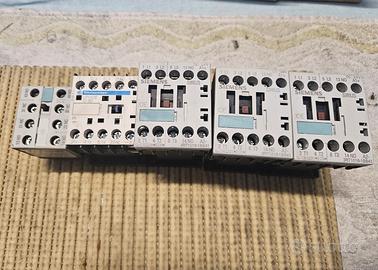 Relè SIemens e telemecanique usati