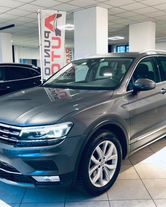 Volkswagen Tiguan 2.0 TDI SCR DSG 4MOTION Executiv