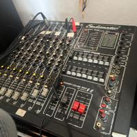 Casse acustiche mixer per feste karaoke