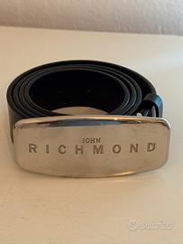 Cintura John Richmond