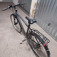 Bicicleta da uomo in alluminio 