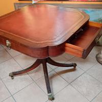 Tavolo legno e pelle