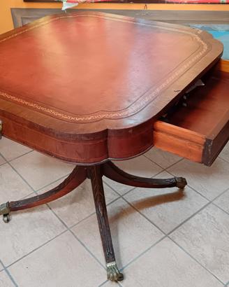 Tavolo legno e pelle