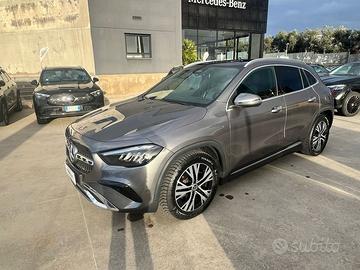 Mercedes-Benz GLA 200 d Automatic Progressive...