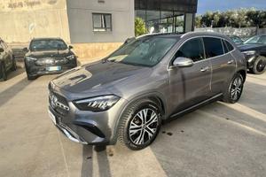 Mercedes-Benz GLA 200 d Automatic Progressive...