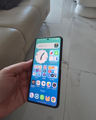 Honor magic v3 come nuovo