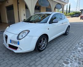 Alfa Romeo MiTo 1.4 T 120 CV GPL Distinctive Premi