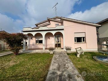 VILLA SINGOLA A ROVIGO