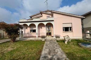 VILLA SINGOLA A ROVIGO