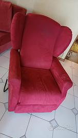 Poltrona con alzata assistita