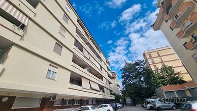 Sassari Luna e Sole appartamento con box auto