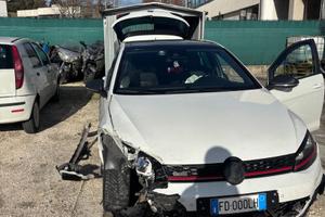 Volkswagen Golf 7 GTI Performance 2.0 230 CV (GPL)