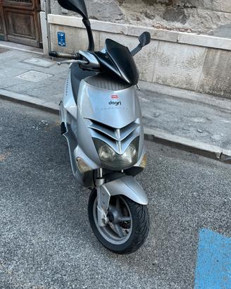 APRILIA LEONARD 250