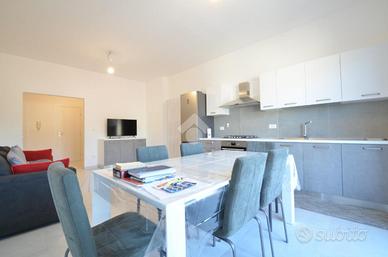 Quadrilocale ristrutturato e luminoso