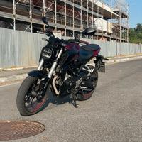 Honda cb125r