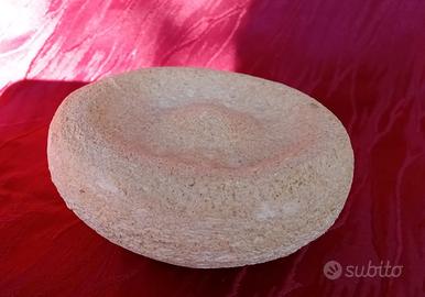 pietra travertino o arenaria  lavorata