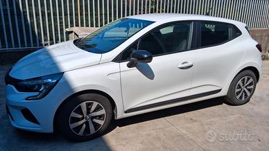 Renault Clio TCe 90 CV 5 porte Techno