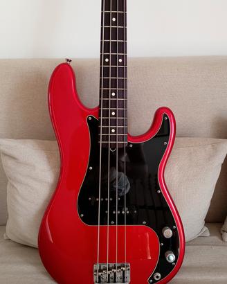 Fender Precision Bass American Standard 2005 Car 