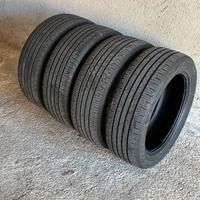 Gomme estive Continental 215/50 R18