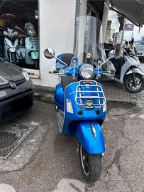 Vespa GTS 300
