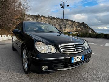 Mercedes benz C220