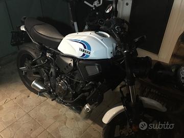 Yamaha XSR 700 - 2022