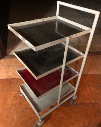 Carrello porta oggetti da lavoro