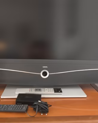 Tv Loewe 32" full HD 100mhz Xelos decoder esterno