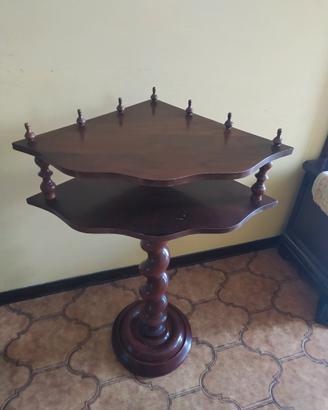 tavolino angoliera  in legno