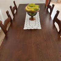 Tavolo in legno massello