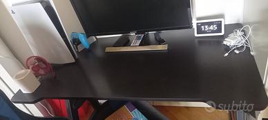scrivania gaming 