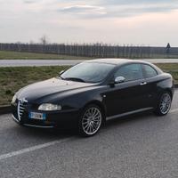 alfa romeo gt