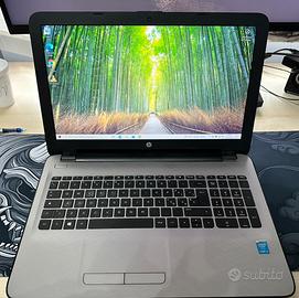 HP 15” Potenziato - SSD 500GB (Nuovo) - 8GB RAM