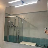 Specchio con lampada per bagno
