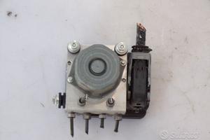 Centralina pompa ABS Renault Clio 4 1.5 dci 2017