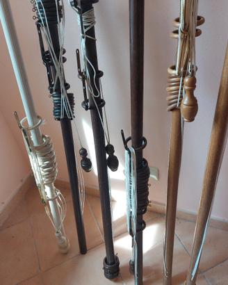 n. 6 bastoni in legno per tende