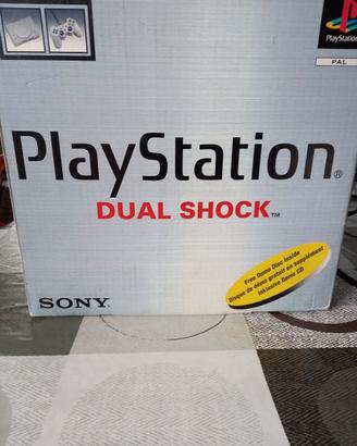 Playstation Sony con 2 controller + cavi