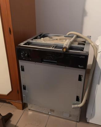 Lavastoviglie WHIRPOOL ADG 3540 NB