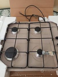 Piano cottura SMEG 4 fuochi color avena