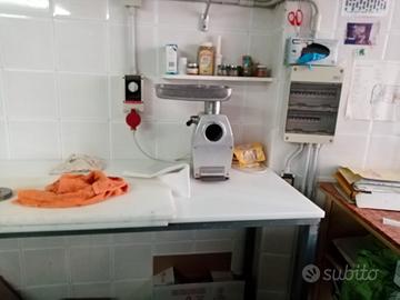 tritacarne professionale 