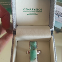 Anello in argento e smeraldo certificato. Nuovo